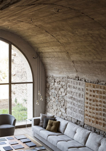 გრაფენსტოუნი კრეატიული სტუდია ბარსელონაში