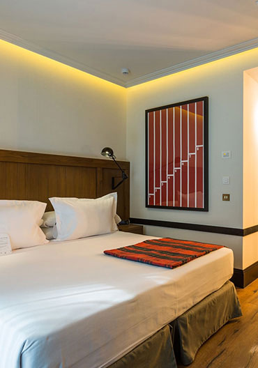 გრაფენსტოუნი სასტუმროს რემონტი და განახლება